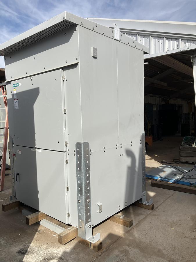 Surplus 2025 Siemens SDV7-SE 38kV-2000A new unused surplus Vacuum breaker