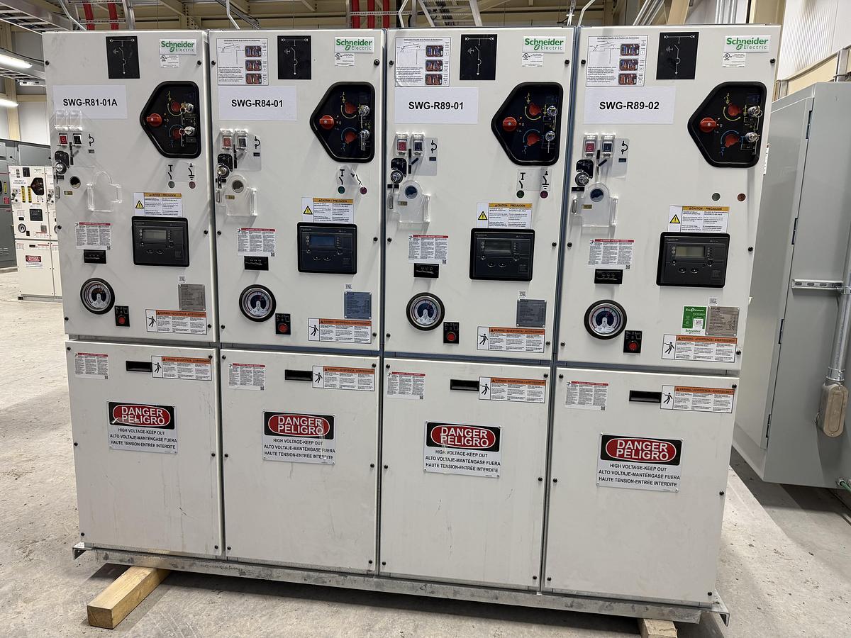 Surplus 2024 Manufacturas Eléctricas DVCAS 38 DE-D Medium-voltage SF6 insulated switchgear / load interrupter switch