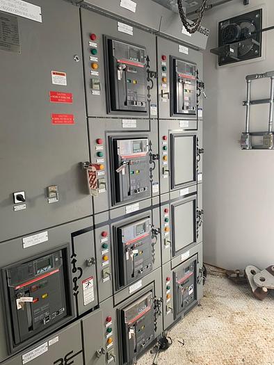 Surplus ABB 3200amp 600volt Electrical Switchgear & Building