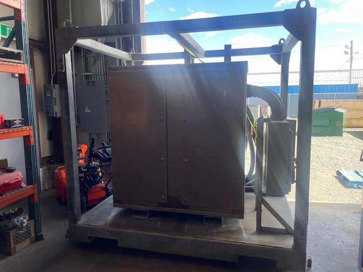 Used 2013 REX 350 kVA Transformer with enclosure HV: 600 V Delta LV: 480Y/277 V