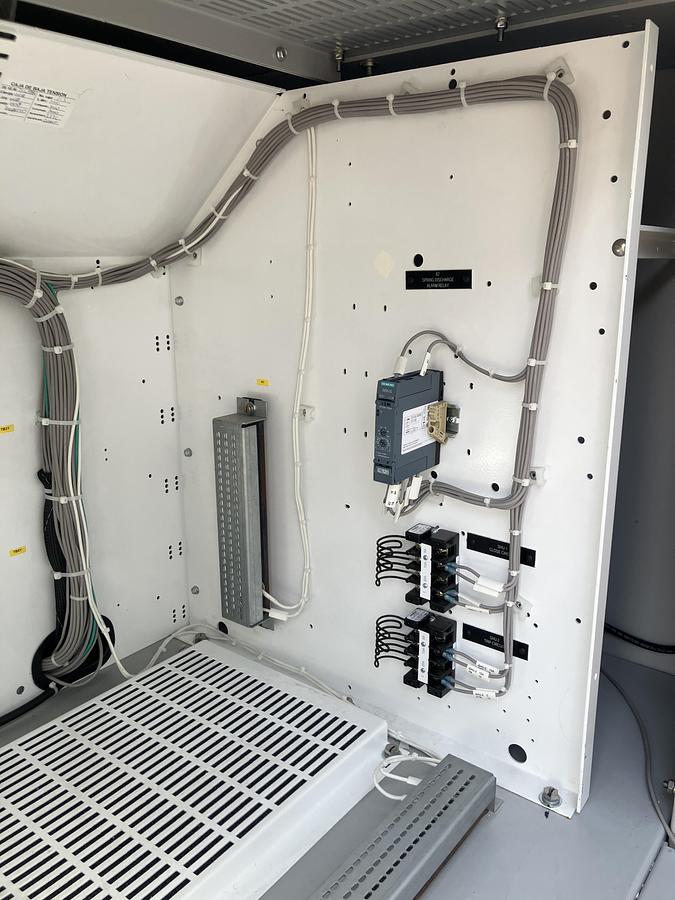 Surplus 2025 Siemens SDV7-SE 38kV-2000A new unused surplus Vacuum breaker