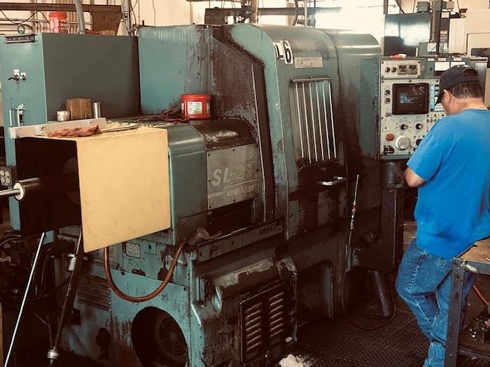 Used 1982 Mori Seiki SL-2H CNC Lathe With Yasnac LX-1 Control