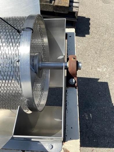 Used Maseto Rotary Wastewater Screen 39.5" Long x 16" Diameter
