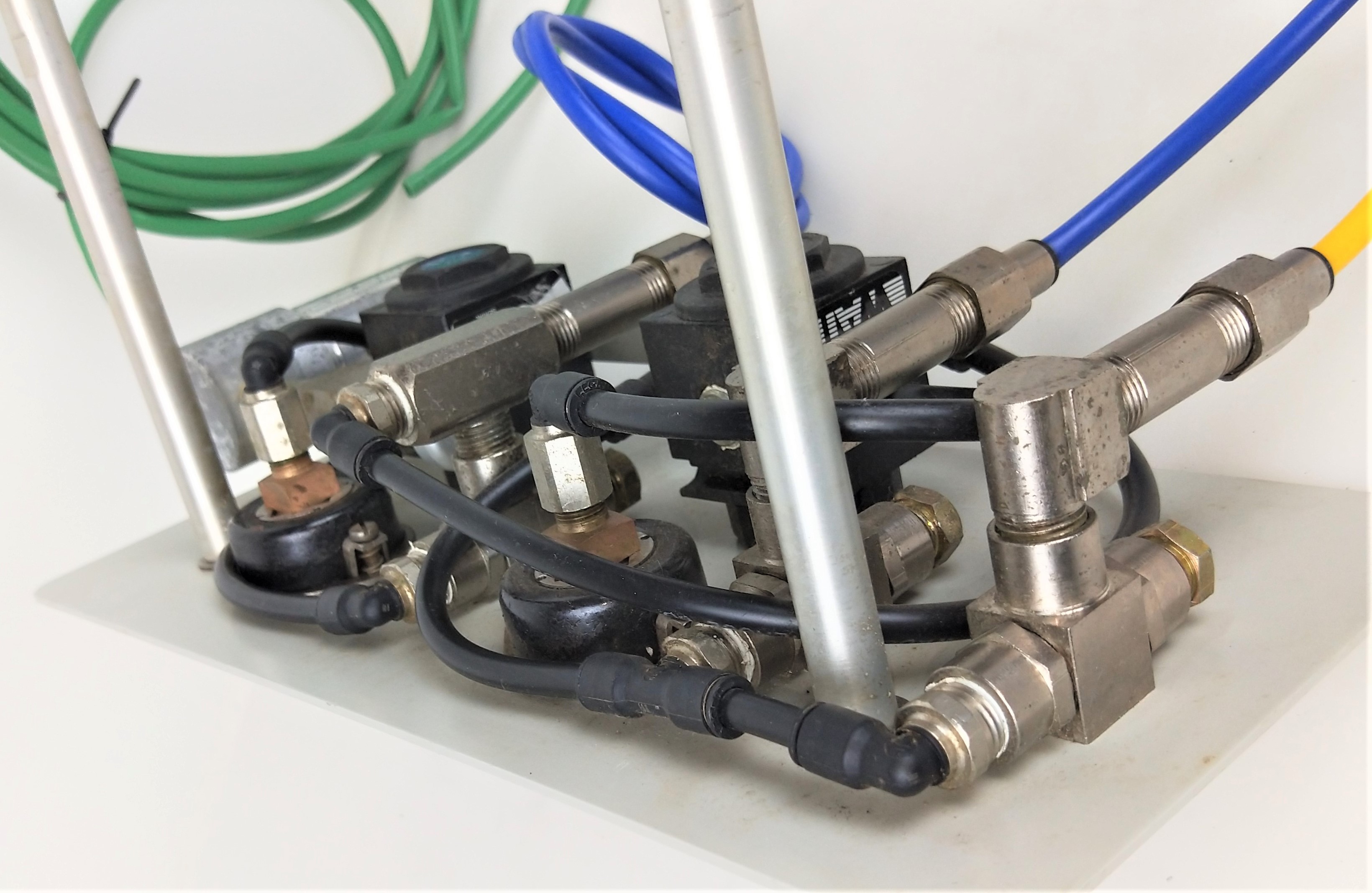 Used Biotage AM-190 Flash Chromatography Air Manifold