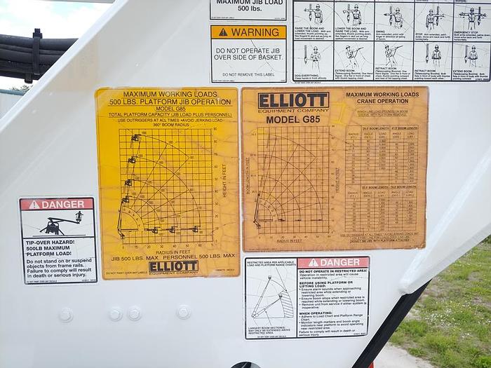 Used Elliott G85R Sign Crane on 2012 International 4300 4x2 Reg Cab Flatbed Truck - 84733