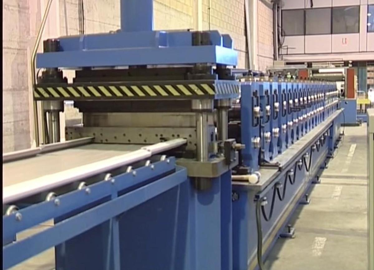 Used Roller Shutter Door Roll Forming Machine