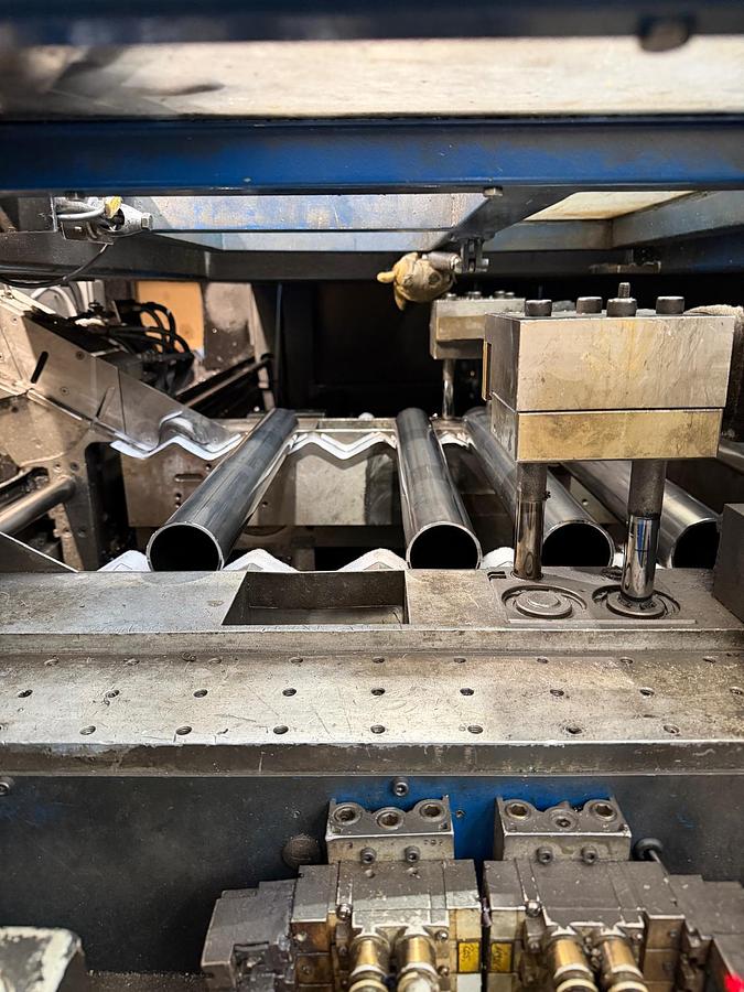 Used RATTUNDE Automatic cutting, lenght-control, deburring, bevelling, and automatic robot packing