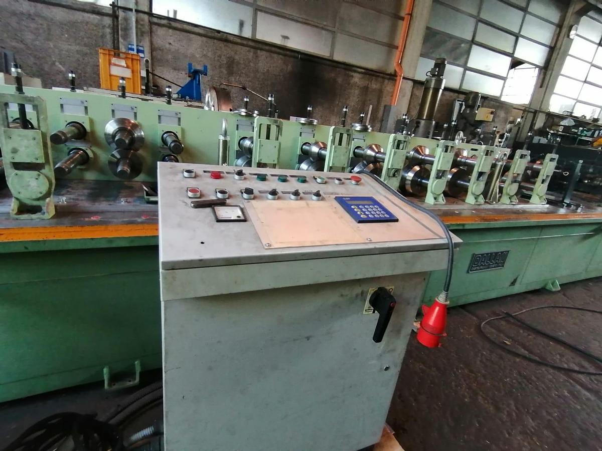 Used DALLAN ROLLFORMING MACHINE FOR OMEGA PROFILES