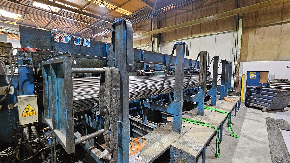 Used MAIR MULTIHEAD TUBE CUTTING MACHINE TRA3000/7/7/CAR + RA1