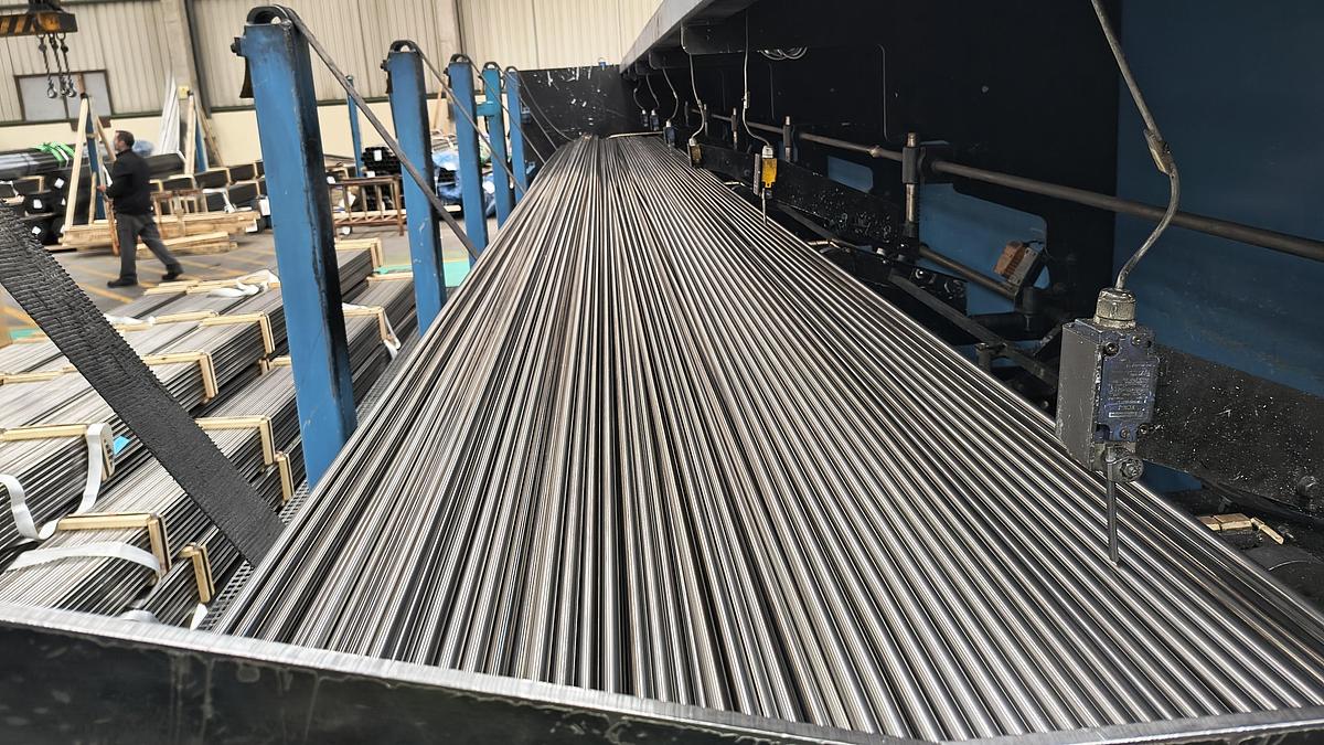 Used RSA RASACUT SC 3000 – Automatic tube cutting, deburring, measuring, cleaning & drying line