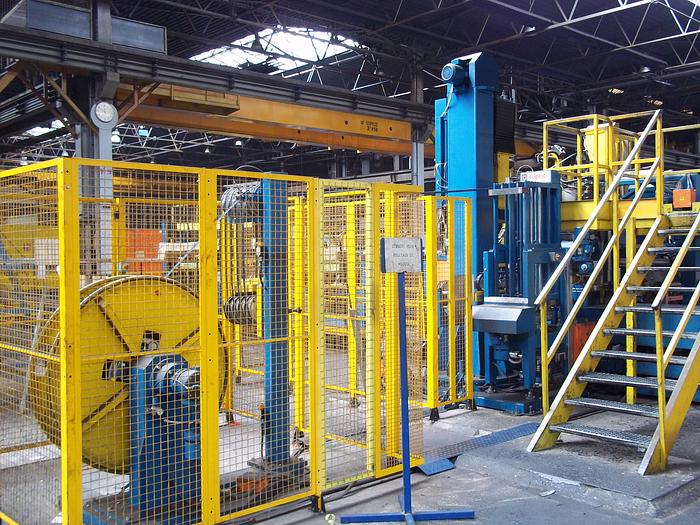 Used MAIR Automatic packing machine SQ.HEX.90.D.5.SL + ITIPACK Automatic strapping machine