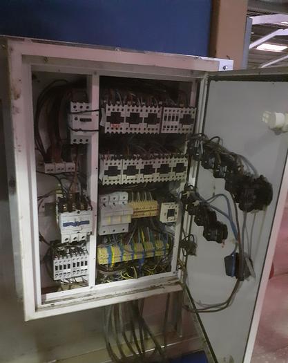 Usado Sistema de limpeza e pesagem de azeitona SAFI COM8