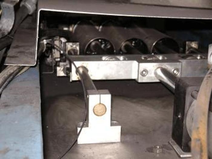 Used GEYER FILLMASTER FILLER WITH CONVEYOR