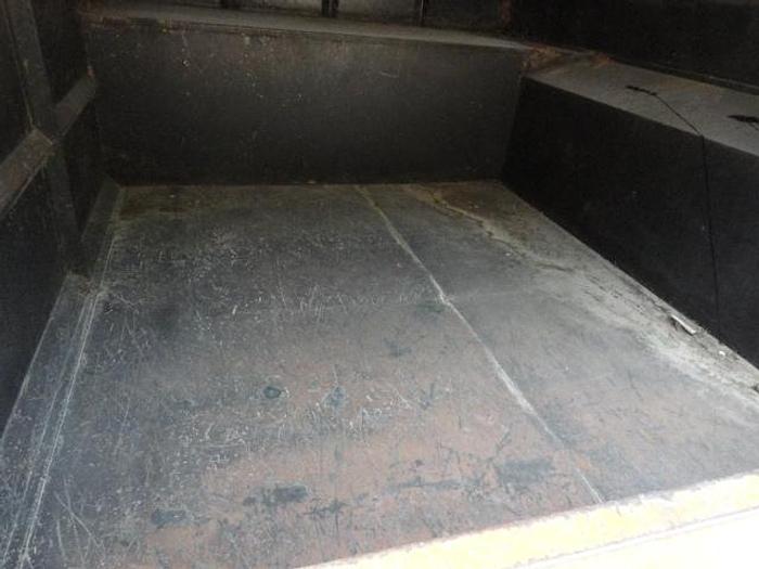 Used 2011 Versalift V0270E