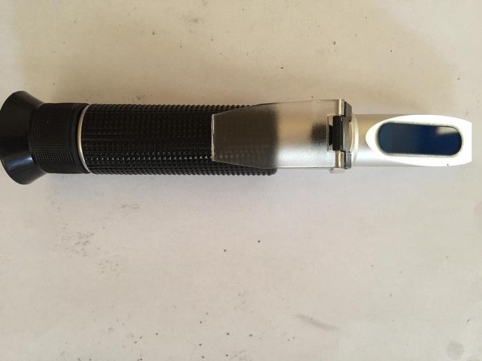 Rifrattometro portatile 0-10 brix