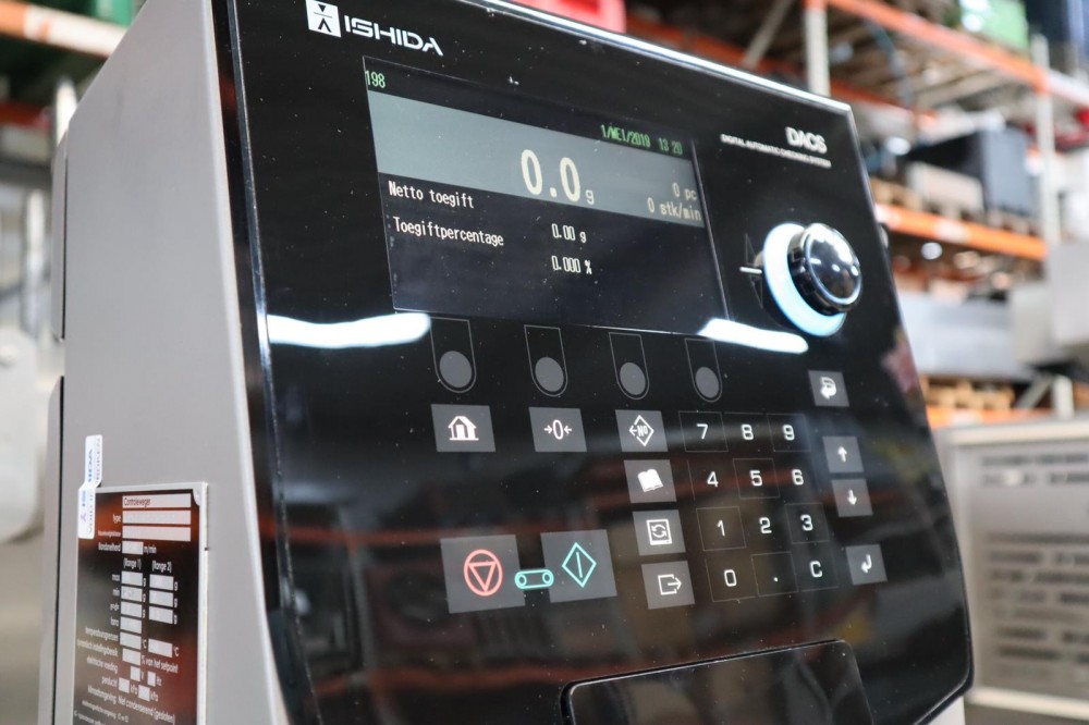 Used Ishida checkweigher high-end with reject