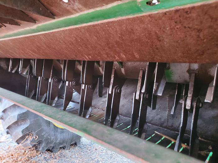 Used John Deere 9750 STS Combine w/ Corn Header