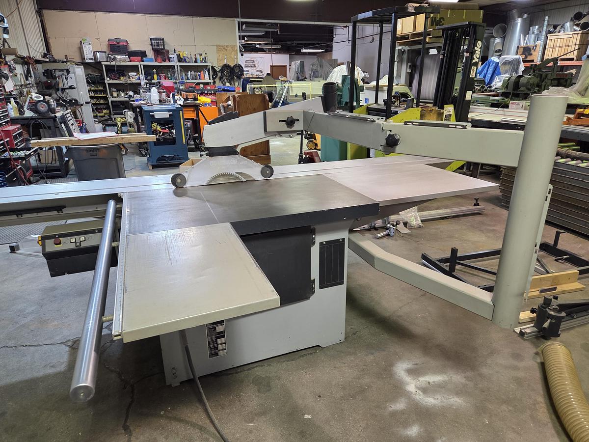 Used Altendorf F45 Sliding Table, 2000, Tilting Arbor Panel Saw, 10Ft Cap., 3PH PARTS MACHINE ONLY