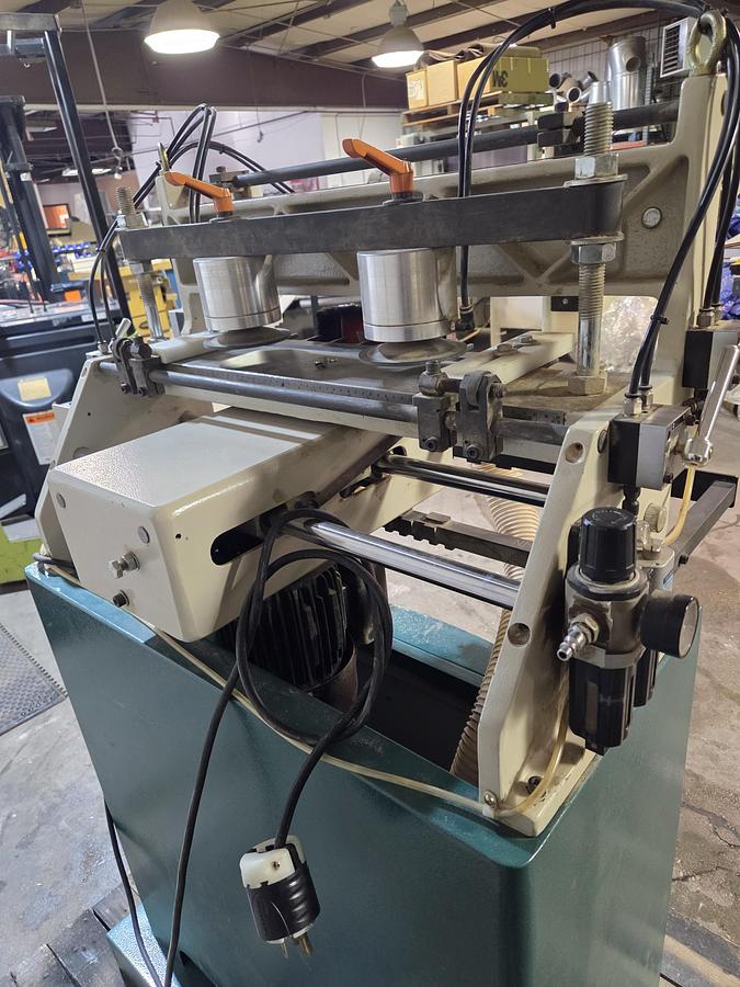 Used Grizzly GO611X 16.5" Cap. Manual Dovetailing Machine, 220V, 1PH, 2007 Lower Use