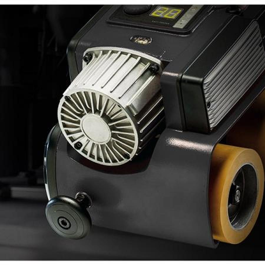 3 Wheel Variable Speed Power Feeder - DC30