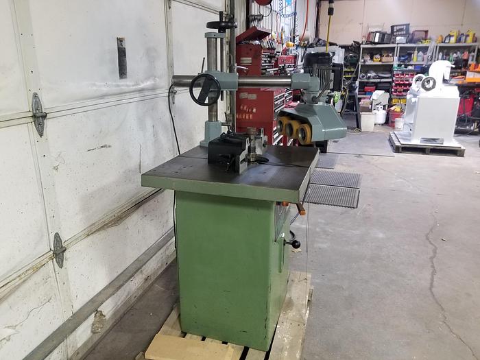 Used Griggio T1000 Shaper, 4.7HP, 3PH with Delta 3 Wheel Power Feeder, 1HP, 3PH, 230V, Cleaned, Checked