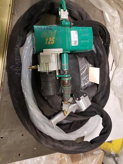 Used JD Neuhaus Mini 125Kg, 275lb, Pneumatic Chain Hoist