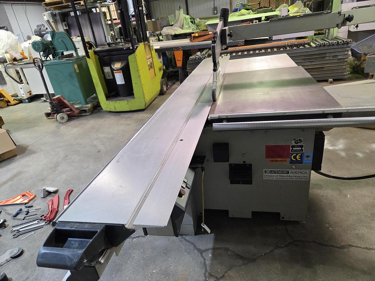 Used Altendorf F45 Sliding Table, 2000, Tilting Arbor Panel Saw, 10Ft Cap., 3PH PARTS MACHINE ONLY
