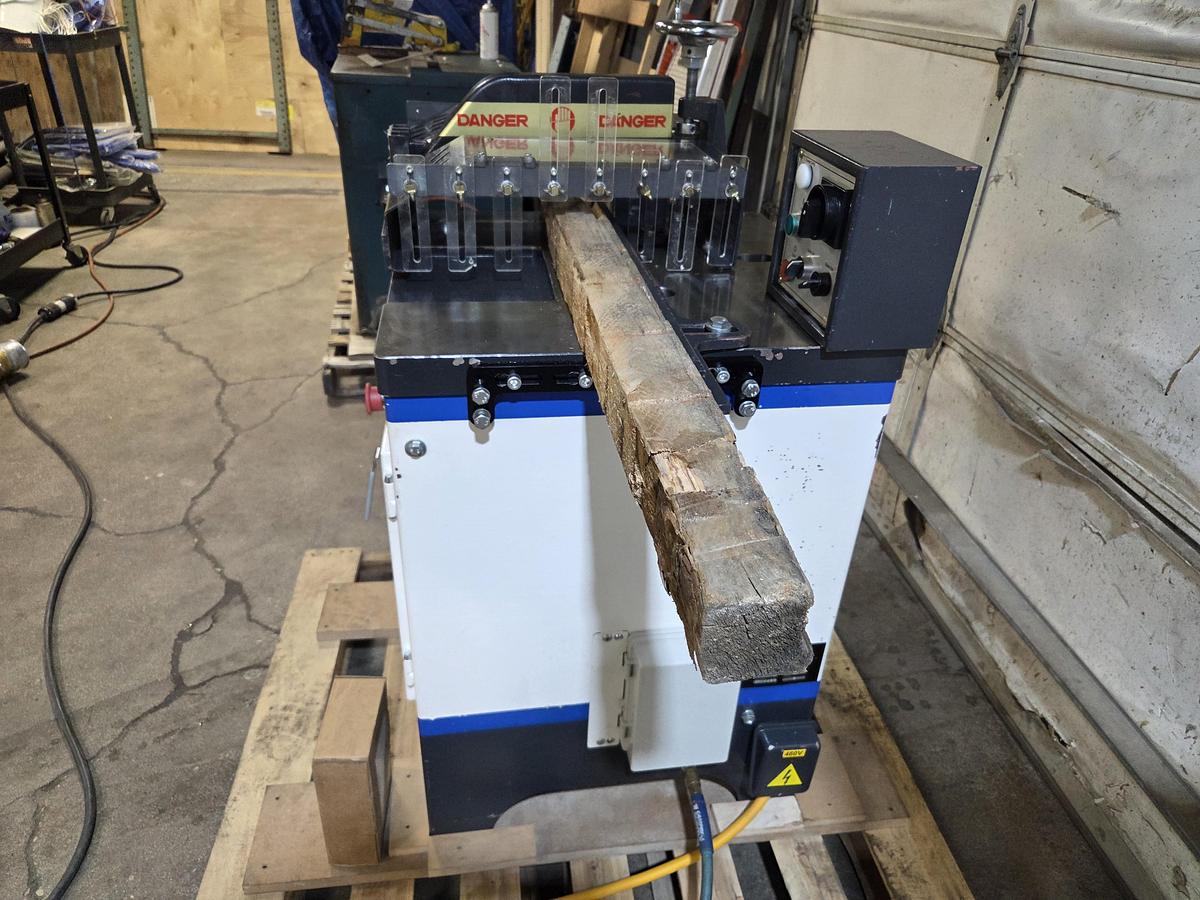 Refurbished Ironwood Upcut Saw, Cut14L, 5HP, 3PH, 14" Blade Cap. 1" Arbor, Cutting capacity 1” x 10”/ 2” x 9” / 3” x 8”