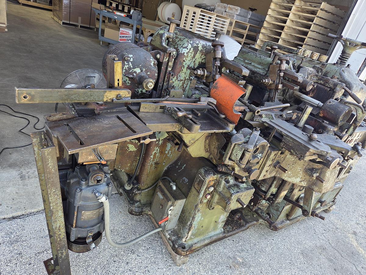 Used Mattison 276 Moulder,  6" x 4" Cap., 4 Head, Top, L, R, Bottom, 2 Additional Arbors Side / Top on machine, Hopper feed, 230V, 3PH