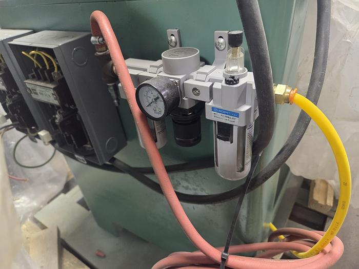 Pistorius Filter Regulator Lubricator (FRL) with 3/8" NPT inlets, 150PSI Max. For MN, EMN Series Saws