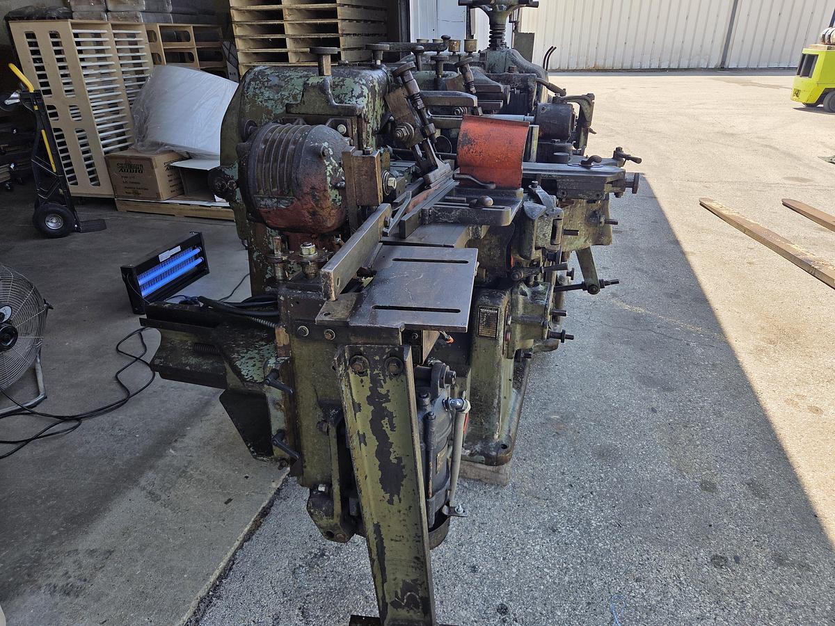 Used Mattison 276 Moulder,  6" x 4" Cap., 4 Head, Top, L, R, Bottom, 2 Additional Arbors Side / Top on machine, Hopper feed, 230V, 3PH