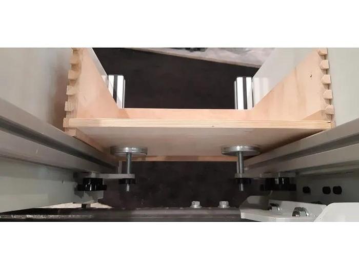 Doucet DWM-36 Drawer Master Universal Drawer Box Clamp w/ Fixed Left Jaw, 10" height x 24" width x 36" length capacity