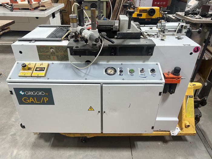 Used Griggio Louver Groover GAL/P, 230V, 3PH, (2) 1.8HP Motors, 1HP Feed Motor, 20 slots/Min. Per Side