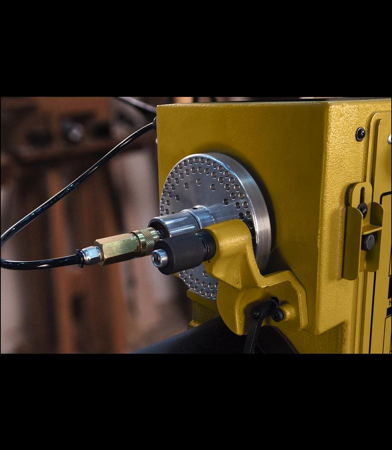 Used Powermatic 4224B Lathe with Lamp Kit 1794224K, 3HP, 220V, 1PH, 24 x 42 Capacity