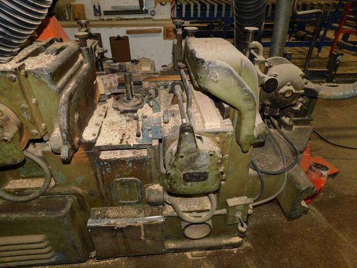 Used Mattison 276 Moulder,