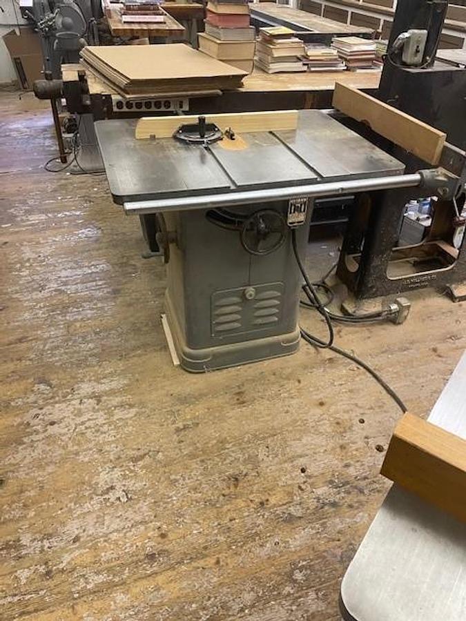 Used Delta 10" saw