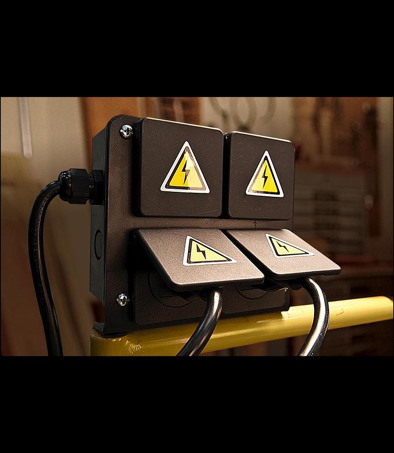 Used Powermatic 4224B Lathe with Lamp Kit 1794224K, 3HP, 220V, 1PH, 24 x 42 Capacity