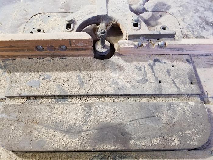 Used Delta / Rockwell Vintage Cast Iron 43-110, Shaper, Metal Stand, 220/440, 3PH