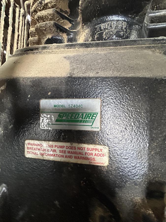 Used Speed Air 2 Stage Compressor w Rol-air 80 Gal tank