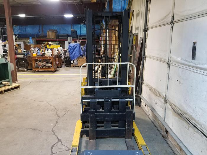 Refurbished Yale Walk Behind Lift, Straddle Stacker, Pallet Picker, Cleaned, Checked, Repaired Cylinders, W/ Battery Charger, 3PH