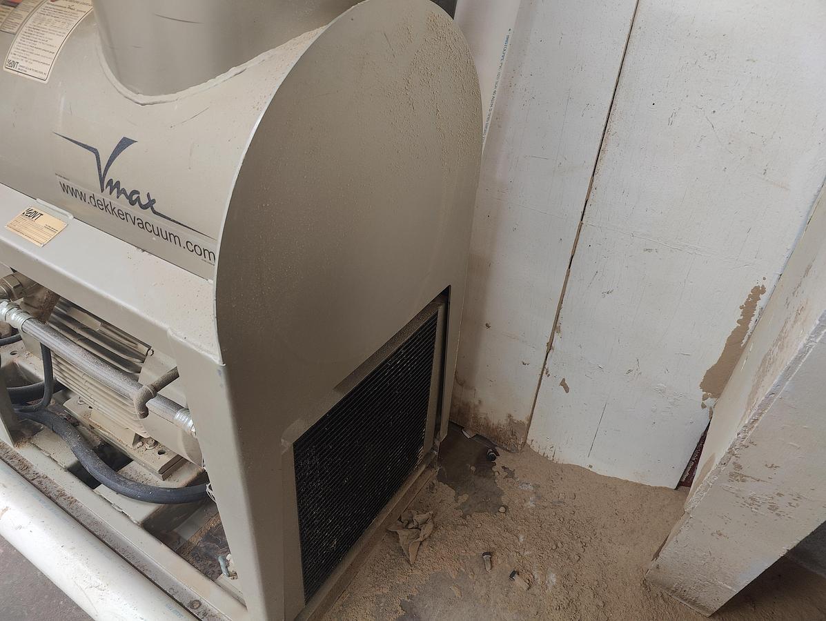 Used Decker Vacuum Pump, 2002, Model VMX0552KA-00, Just removed from service, to be cleaned, checked