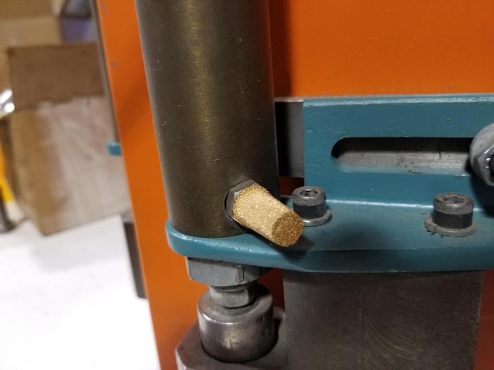 Pistorius Common 3" Stroke Clamping Cylinder