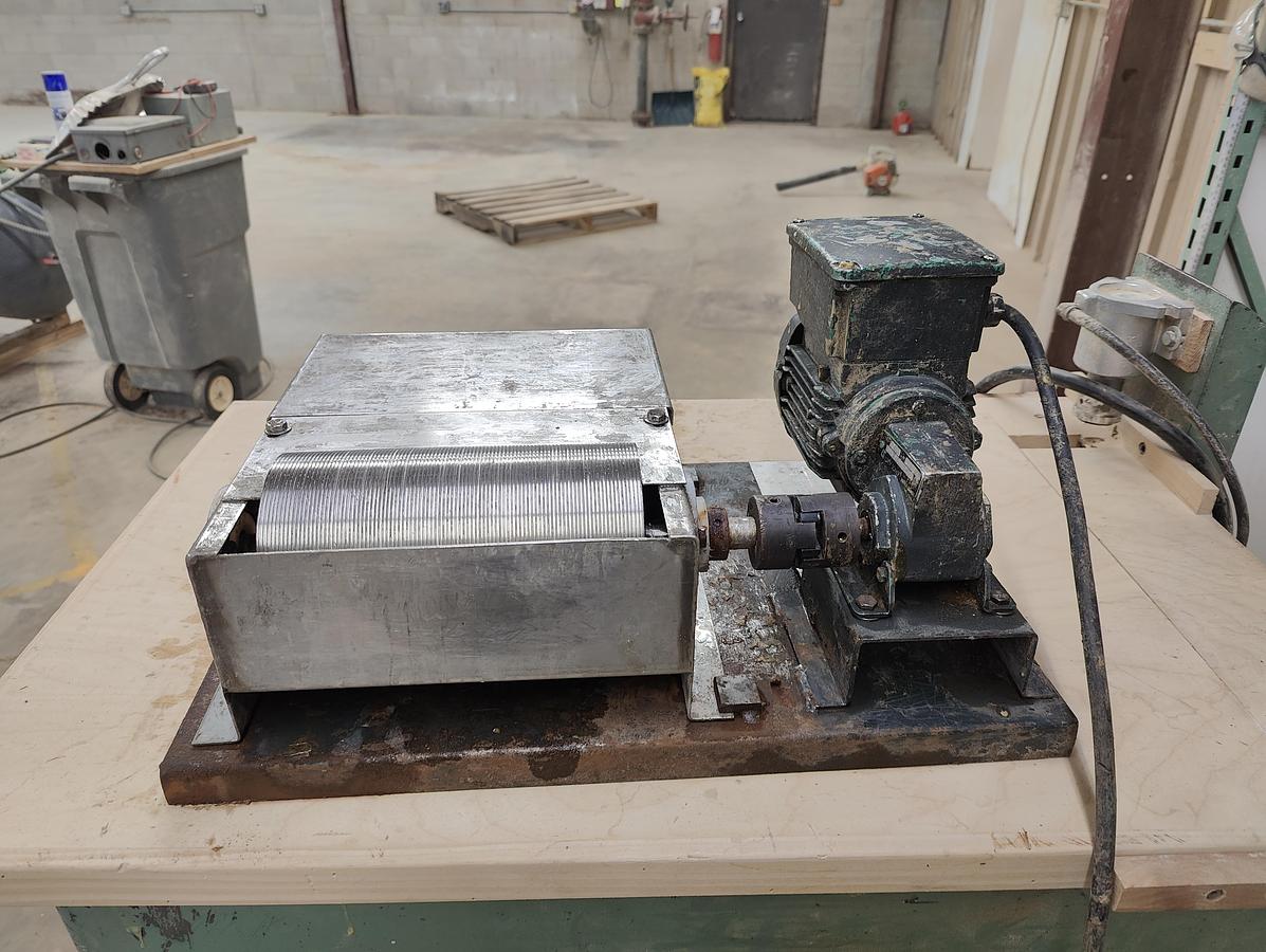 Used Doucet RC Stock Glue Spreader, 1PH, Cleaned, Checked