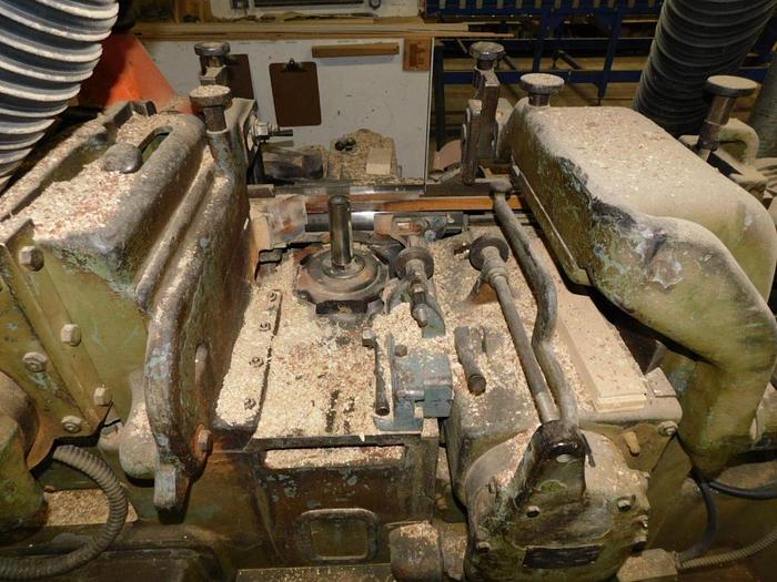 Used Mattison 276 Moulder,