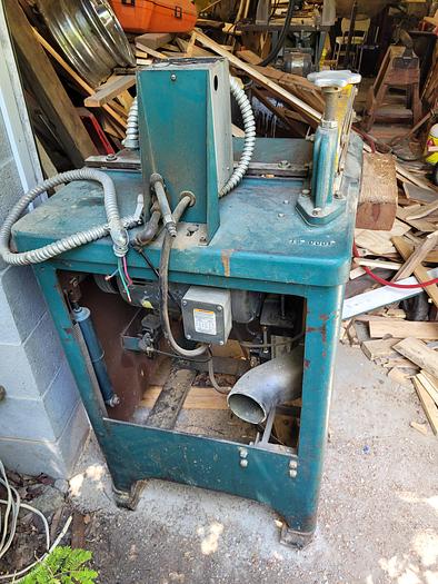 Used Whirlwind 1000 Upcut Saw, 5HP, 3PH,