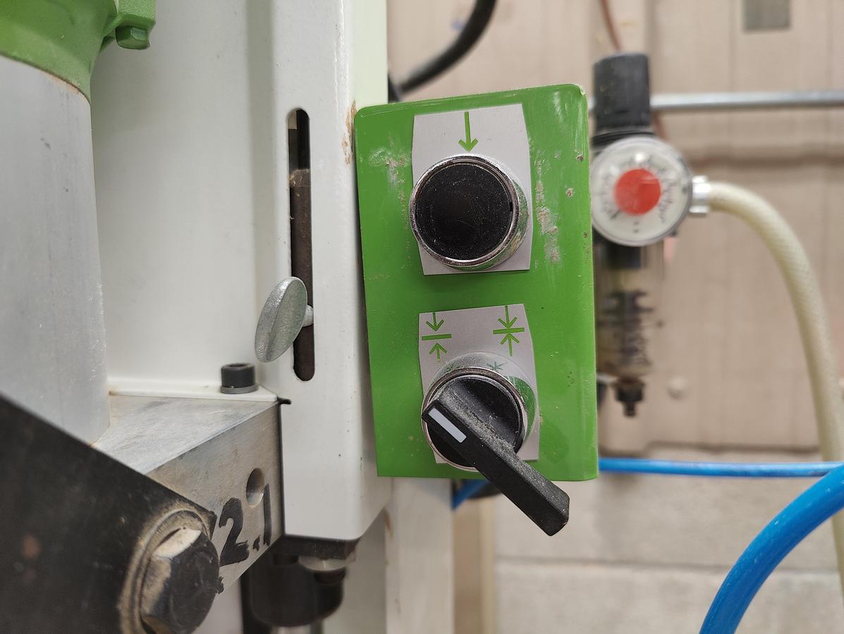 Used Grass Eco Press P Hinge Boring, Insertion Machine, 1998, 2HP, 220V, 3PH, Cleaned, Checked, Very Good Cond.