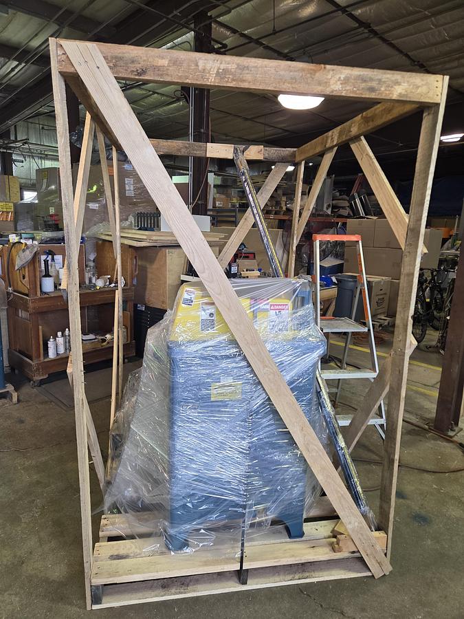 Refurbished Whirlwind 212R Refurbished Upcut Saw, 4" x 10" stock capacity, 18" blade, 10HP, 3PH Motor