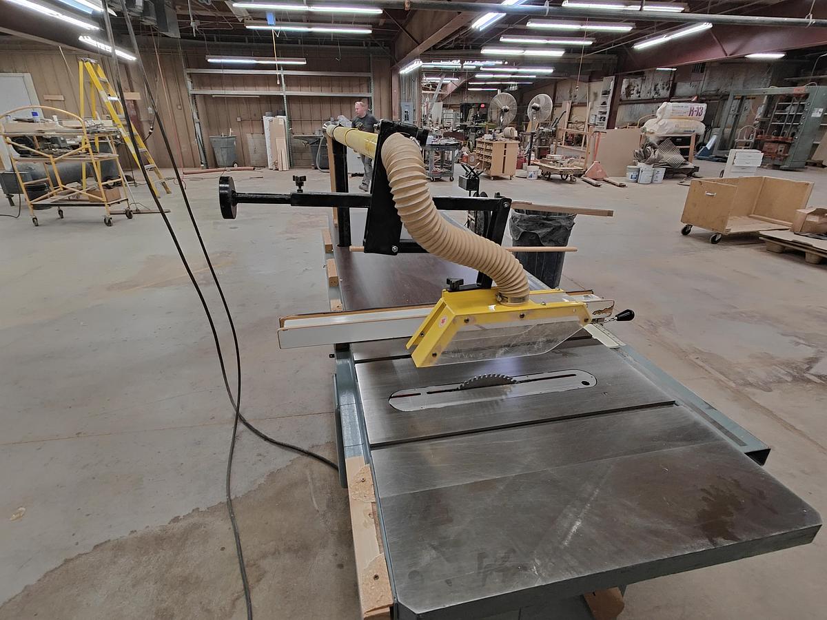 Used Delta RT-31 Table Saw, 10" Blade, 12" without scoring, 5HP, 3PH, 52" Fence