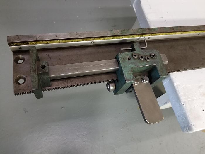 Pistorius Heavy Manual Quick Adjusting Stop and Rack Metal Ledge, L to R Orientation