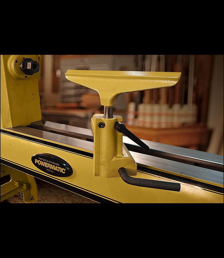 Used Powermatic 4224B Lathe with Lamp Kit 1794224K, 3HP, 220V, 1PH, 24 x 42 Capacity